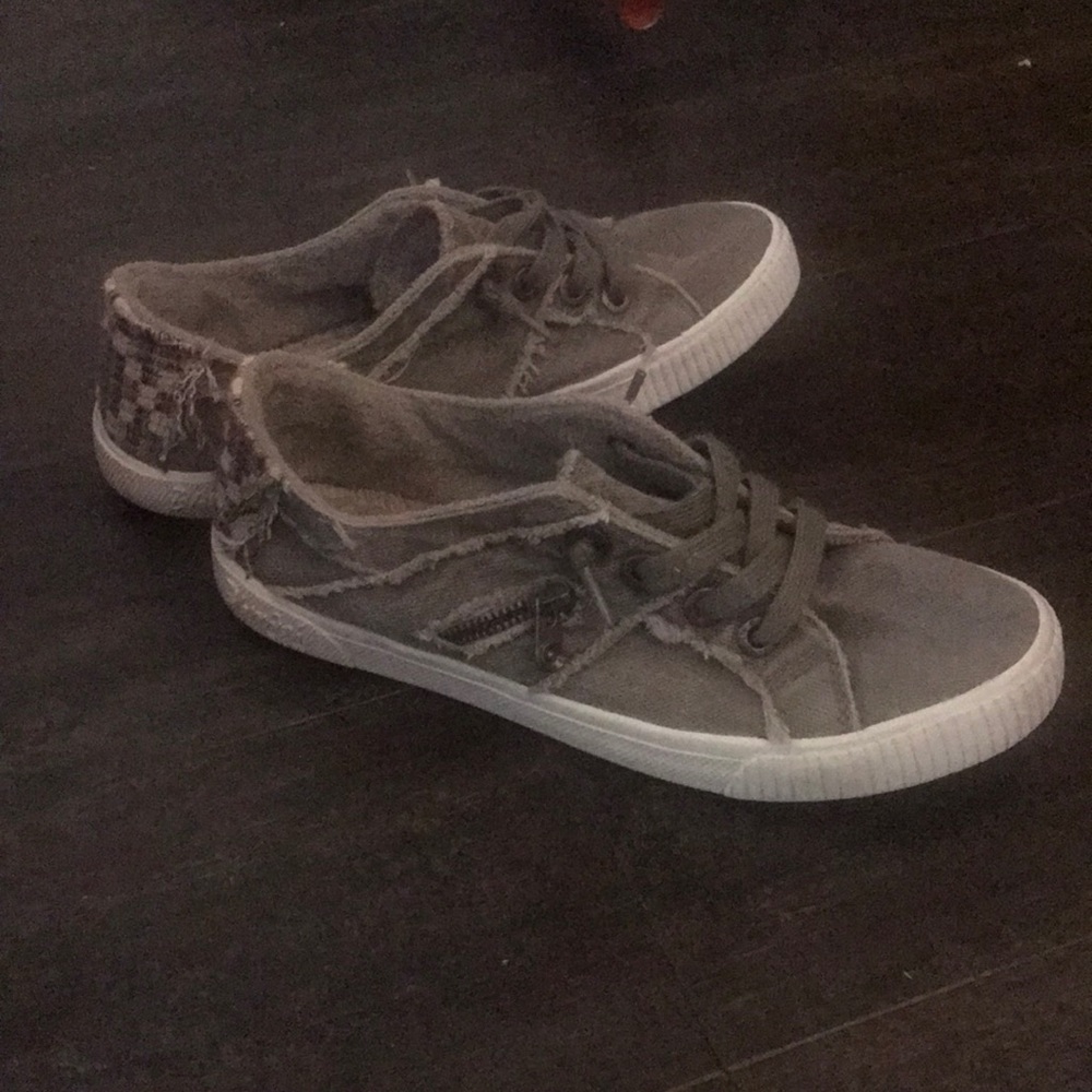 Blowfish sneakers